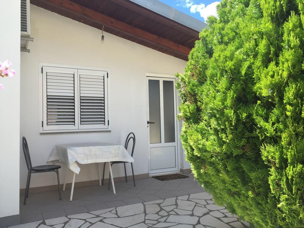 Guest House Pavkovic سلانو المظهر الخارجي الصورة